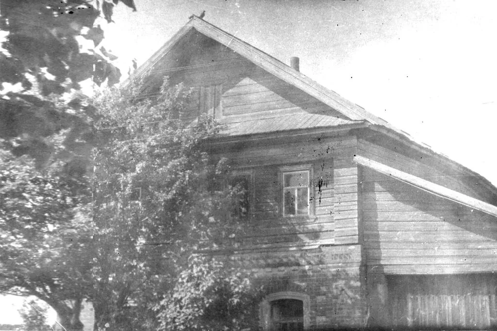 Дом Махнева Михея Ивановича, д.Чекуши