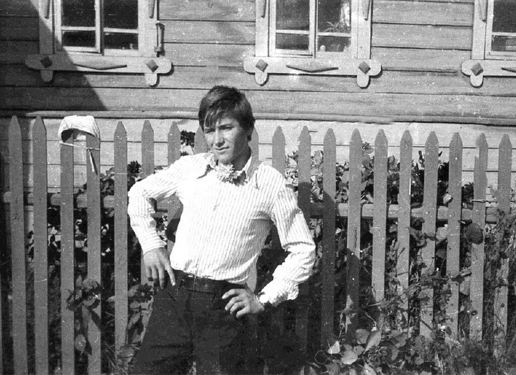 1982