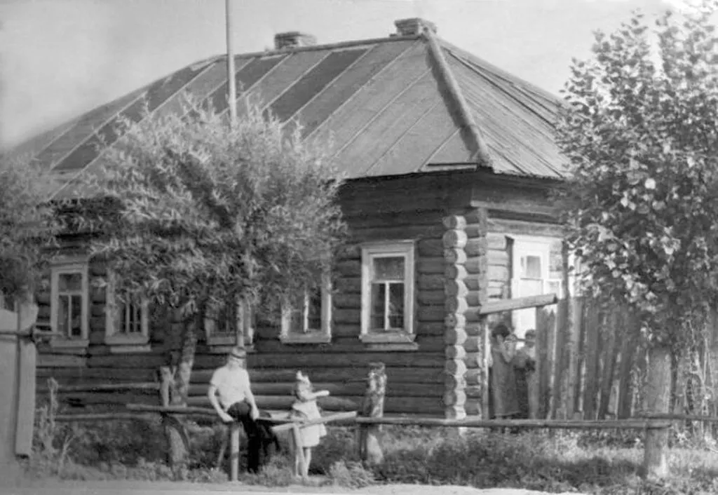 1982