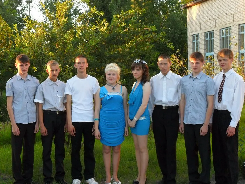 выпускники