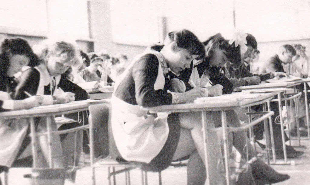 1983