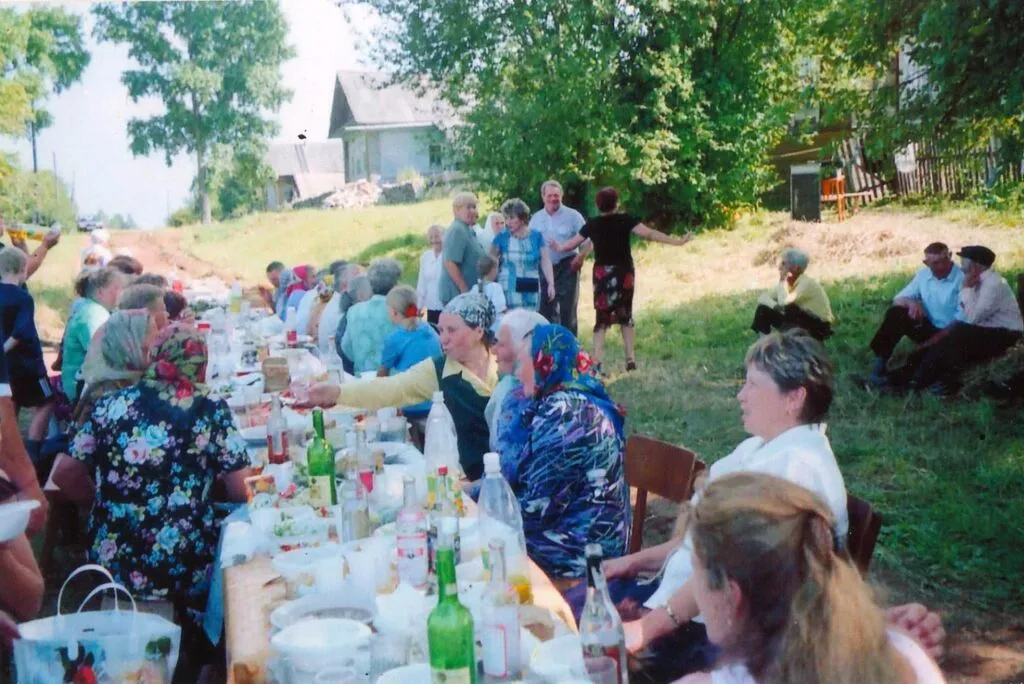 Встреча земляков.2003 год.